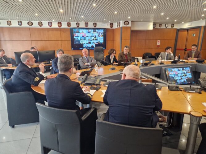 ISPRA e Guardia Costiera: insediato il Comitato di coordinamento per la tutela dell’ambiente marino e costiero.