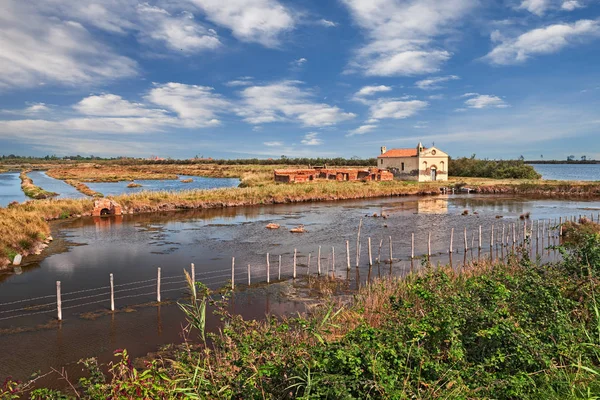 Delta del Po &mdash; il pi&ugrave; grande sistema deltizio italiano